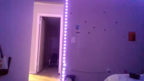 Snapshot of gotcake713 chatting on October 16, 2025, 10:55 pm Sue Goddess online show from October 16, 2025, 10:55 pm