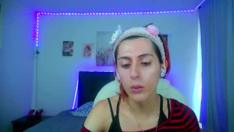 goth_minerva online show from March 6, 2026, 2:02 pm