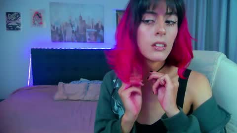 goth_minerva online show from March 7, 2026, 2:58 pm