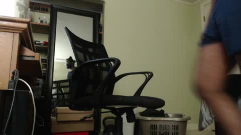 Snapshot of gothchocolate chatting on April 4, 2026, 5:43 pm gothchocolate online show from April 4, 2026, 5:43 pm