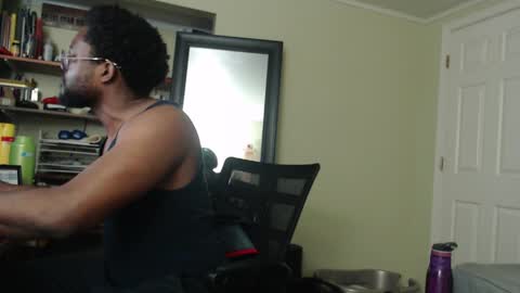 Snapshot of gothchocolate chatting on April 7, 2026, 7:25 pm gothchocolate online show from April 7, 2026, 7:25 pm