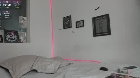 hi my name is Elizabeth nice to meet you online show from December 2, 2025, 5:41 pm