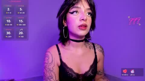 Violet online show from June 16, 2026, 4:48 am