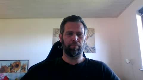Snapshot of gottalop chatting on July 9, 2026, 12:42 pm gottalop online show from July 9, 2026, 12:42 pm