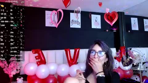 Meredith Alessandra online show from February 15, 2026, 5:15 am