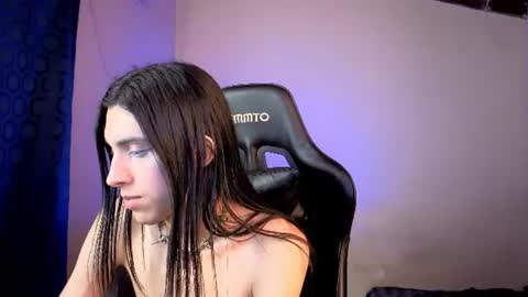 angelito tu novio online show from June 14, 2026, 2:24 am