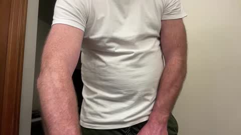 Snapshot of gqimage chatting on February 9, 2025, 5:08 am GQImage online show from February 9, 2025, 5:08 am