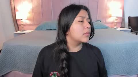 Snapshot of grace77_ chatting on March 4, 2025, 12:55 pm Grace online show from March 4, 2025, 12:55 pm