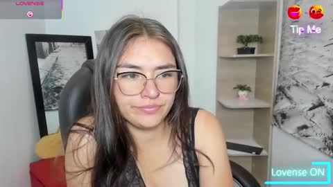 Snapshot of grace__lovely chatting on October 12, 2025, 1:54 pm Grace online show from October 12, 2025, 1:54 pm