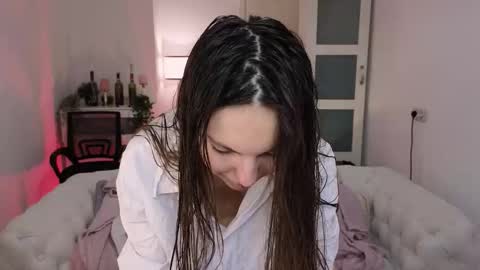 grace_autumn_mood online show from November 7, 2025, 5:40 am
