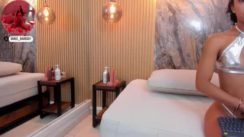 Snapshot of grace_daviss chatting on September 25, 2025, 10:52 am GRACE online show from September 25, 2025, 10:52 am