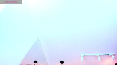 Snapshot of grace_daviss chatting on October 2, 2025, 10:44 am GRACE online show from October 2, 2025, 10:44 am