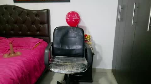 Snapshot of grace_mature_milf chatting on June 6, 2026, 12:10 pm grace_mature_milf online show from June 6, 2026, 12:10 pm