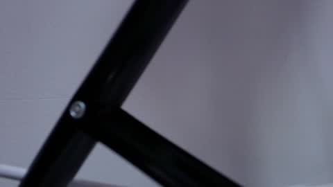 grace_sw online show from April 16, 2026, 6:36 am