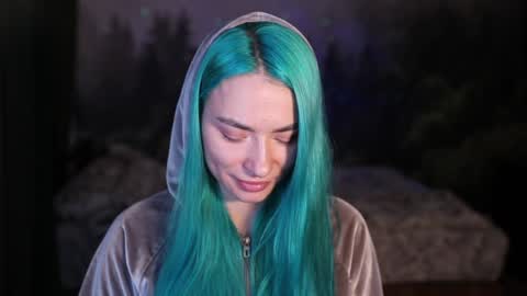 Snapshot of gracegreen chatting on December 13, 2024, 11:45 am I will be glad to see you 30 N 1800 - 2300 gmt3 online show from December 13, 2024, 11:45 am