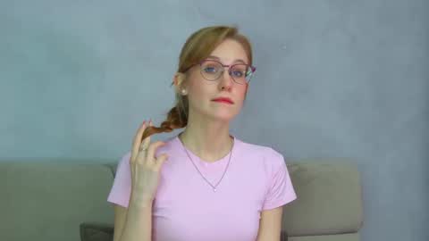 Snapshot of gracehudsons chatting on April 11, 2026, 4:39 am Grace online show from April 11, 2026, 4:39 am