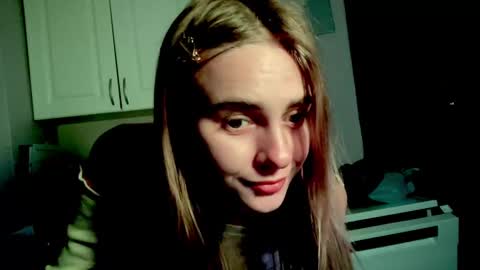 Snapshot of gracetorrezz chatting on February 13, 2025, 8:06 am gracetorrezz online show from February 13, 2025, 8:06 am