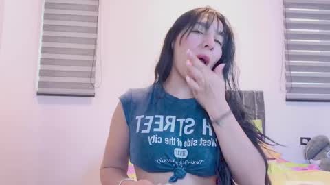 Snapshot of graciadom555 chatting on October 24, 2025, 8:27 pm GRECIADOMM555 online show from October 24, 2025, 8:27 pm