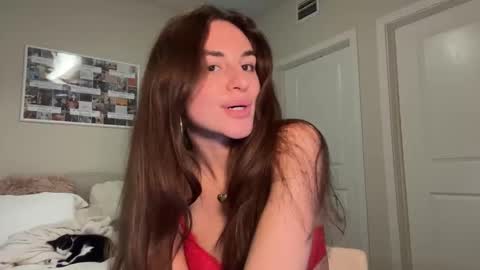 Gracie Smith online show from December 17, 2024, 7:40 am