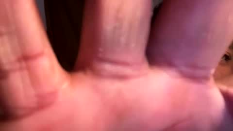 gramztoexhale7 online show from February 7, 2025, 9:26 am