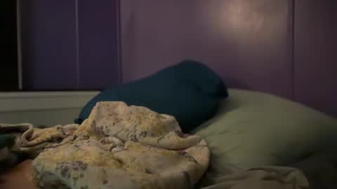 gratefulslut69 online show from May 24, 2026, 3:17 pm