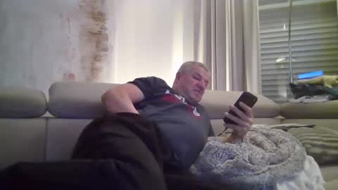 grau197077 online show from March 29, 2026, 7:03 pm