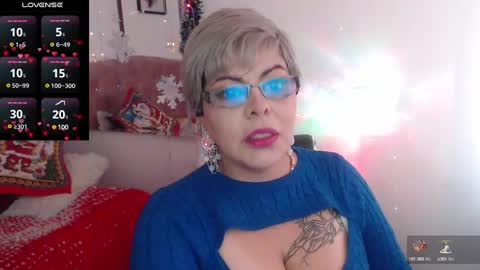 Snapshot of grecia_horny chatting on December 4, 2024, 1:53 pm Grecia online show from December 4, 2024, 1:53 pm