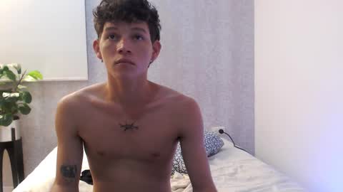 grecia_millercol online show from February 3, 2025, 3:09 am