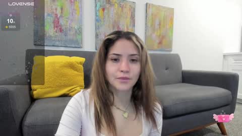 Snapshot of greeicywells chatting on December 10, 2024, 10:37 pm Greeicy online show from December 10, 2024, 10:37 pm