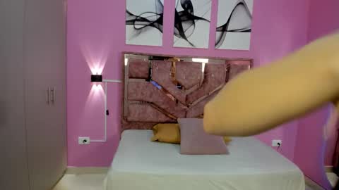 Snapshot of green_lov chatting on October 22, 2025, 12:16 pm green_lov online show from October 22, 2025, 12:16 pm