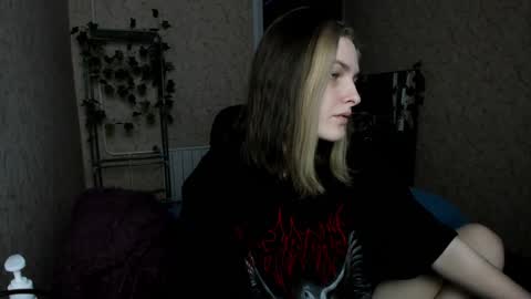 Snapshot of green_tea666 chatting on December 9, 2024, 12:23 am Lilith online show from December 9, 2024, 12:23 am