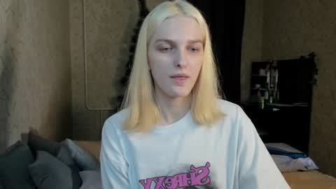 Snapshot of green_tea666 chatting on January 7, 2025, 3:02 pm Lilith online show from January 7, 2025, 3:02 pm