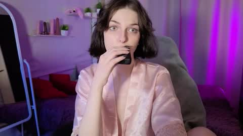 Snapshot of green_tea666 chatting on September 27, 2025, 3:33 am Lilith online show from September 27, 2025, 3:33 am