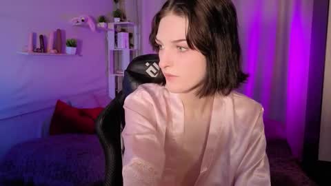 Snapshot of green_tea666 chatting on September 29, 2025, 5:01 am Lilith online show from September 29, 2025, 5:01 am