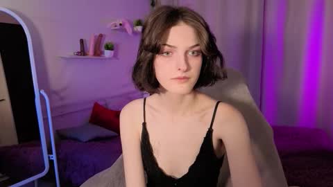 Snapshot of green_tea666 chatting on September 30, 2025, 7:02 am Lilith online show from September 30, 2025, 7:02 am