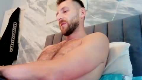 Snapshot of greendiamon chatting on October 16, 2025, 9:21 am greendiamon online show from October 16, 2025, 9:21 am