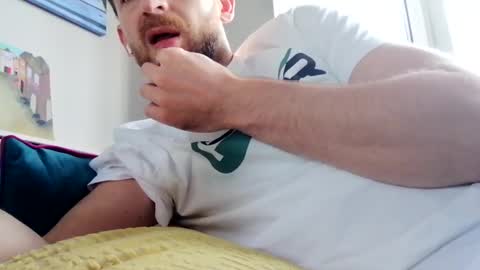 Snapshot of greendiamon chatting on March 2, 2026, 11:06 am greendiamon online show from March 2, 2026, 11:06 am