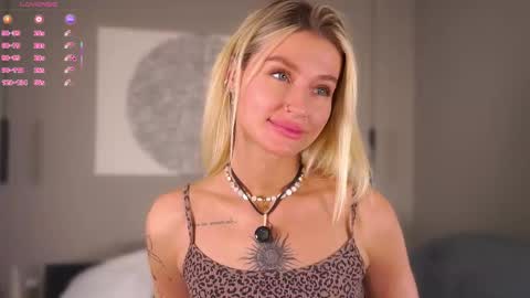 Snapshot of greengazon chatting on February 24, 2026, 1:42 pm Kelly online show from February 24, 2026, 1:42 pm