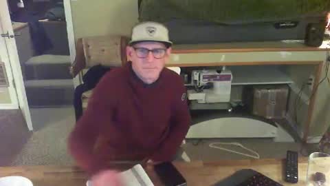 greenrooster1 online show from November 17, 2025, 9:48 am