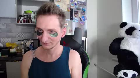 Snapshot of greg_photog chatting on September 27, 2025, 2:33 pm greg_photog online show from September 27, 2025, 2:33 pm