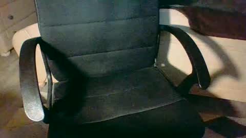 Snapshot of gregbitionist chatting on March 11, 2025, 8:20 pm Greg online show from March 11, 2025, 8:20 pm