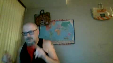 Snapshot of gregrev chatting on January 16, 2026, 1:42 am gregrev online show from January 16, 2026, 1:42 am