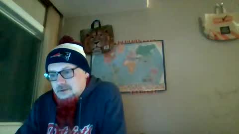 Snapshot of gregrev chatting on February 4, 2026, 5:13 am gregrev online show from February 4, 2026, 5:13 am