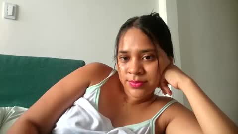 Snapshot of greicy098 chatting on October 19, 2025, 5:02 pm grei online show from October 19, 2025, 5:02 pm