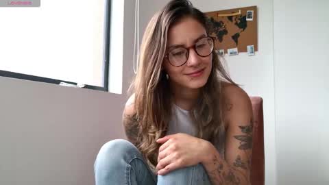 Snapshot of greta_miss chatting on December 16, 2025, 6:46 pm Emmy online show from December 16, 2025, 6:46 pm