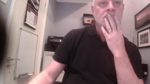 greyfox_6000 online show from February 10, 2025, 4:36 pm