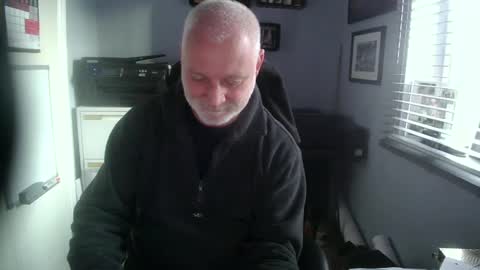 greyfox_6000 online show from March 7, 2025, 4:44 pm