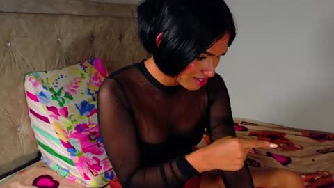 Snapshot of greys02 chatting on July 20, 2026, 12:07 pm greys02 online show from July 20, 2026, 12:07 pm