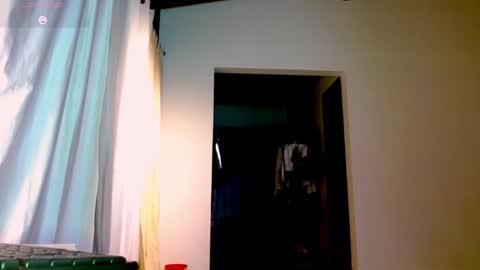 Greyslopez online show from December 3, 2024, 1:52 am