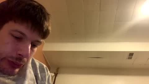 Perfectlyaveragesavage online show from April 13, 2026, 1:44 am